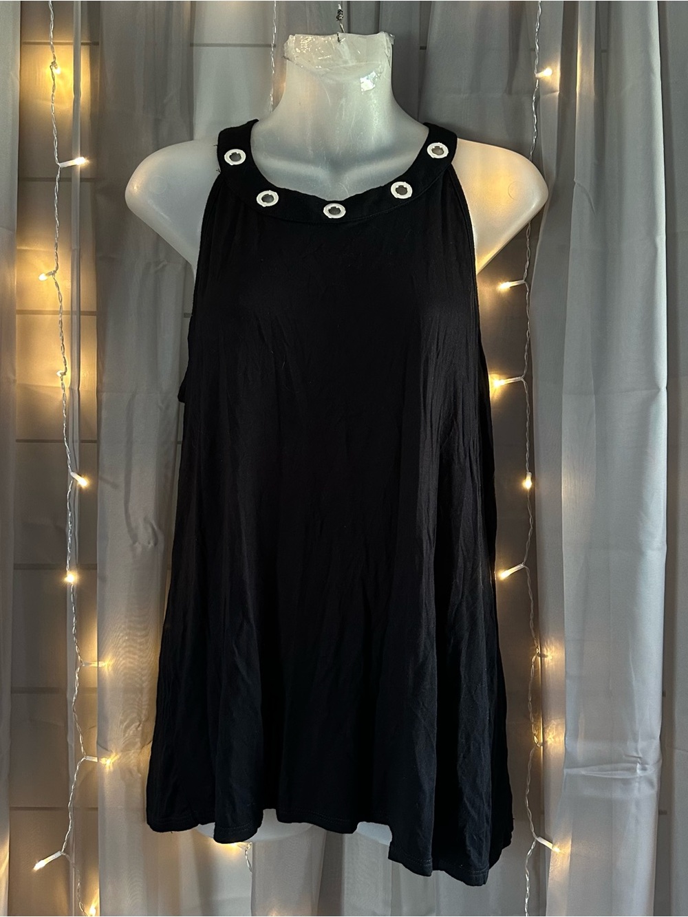 Cable and gauge black tank top with large silver grommet neck line Sz L